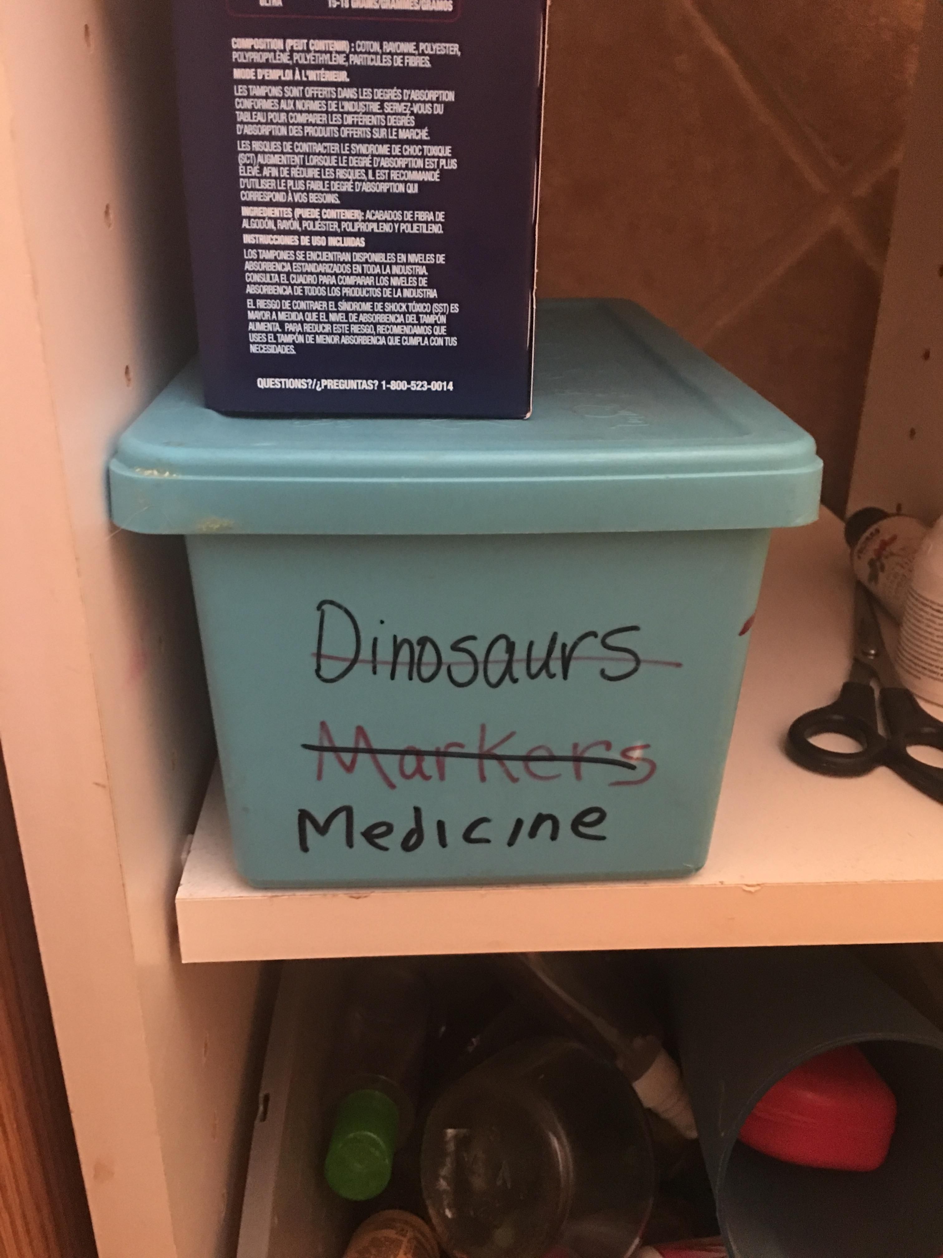 Humour - Dinosaurs Markers Medicine