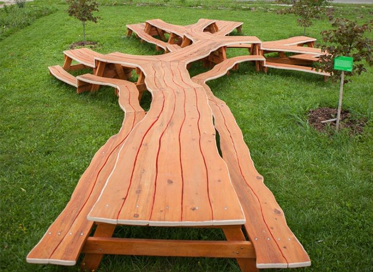 random pic tree shaped picnic table
