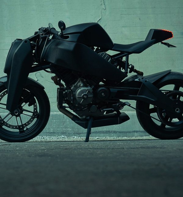 Strange story of Samurai inspired motorcycle (45 Photos)