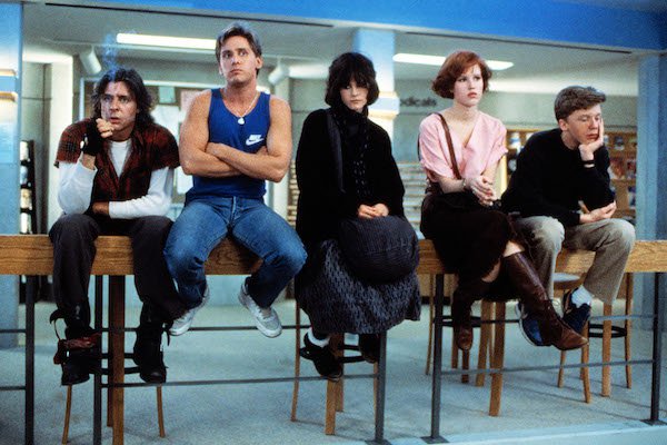 The Breakfast Club (1985)
Of course this one has to be on the list. This is a seminal film on every list of top 80’s films and it’s the best example of a John Hughes picture. This is like an 80’s time capsule and everyone’s familiar with the characters and the themes that are still relevant and relatable. Plus the soundtrack is awesome, the dialogue is fantastic and hell, despite her characterization, Molly Ringwald was a babe.