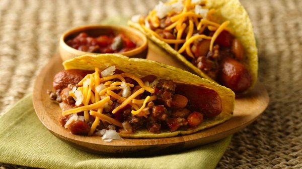 Chili Dog Tacos