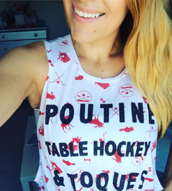 t shirt - Poutin Table Hockey & Toques