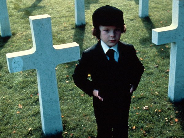 The Omen
It’s not surprising that a film about the Antichrist would have some cursed elements. Besides some mysterious events on set and strange noises, there was also a death on set of an animal handler that was there to work on the set with the Baboon that Damien sends into a frenzy. Somehow, a tiger got loose the day after filming and mauled the handler.
