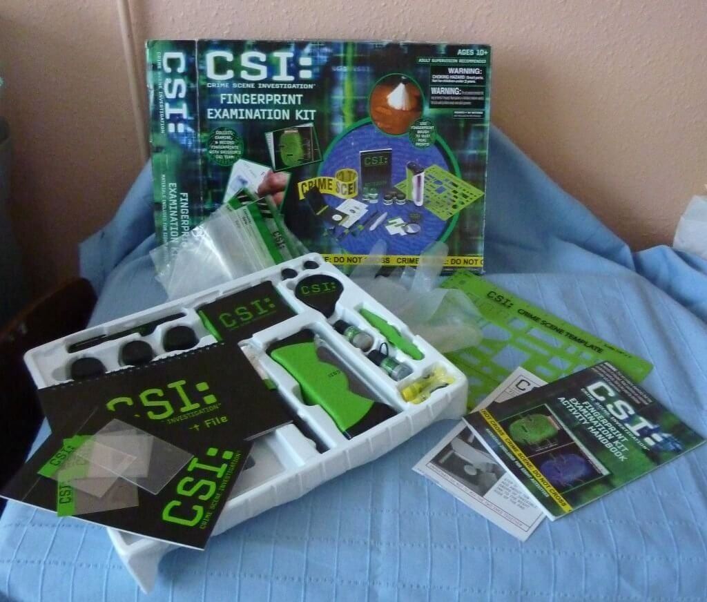 CSI Fingerprint Examination Kit: Want to know who ate the last of the cookies? Who came into your room while you were at school? You could use the CSI Fingerprint Examination Kit to find out…except it contained a powder full of asbestos. Recall!