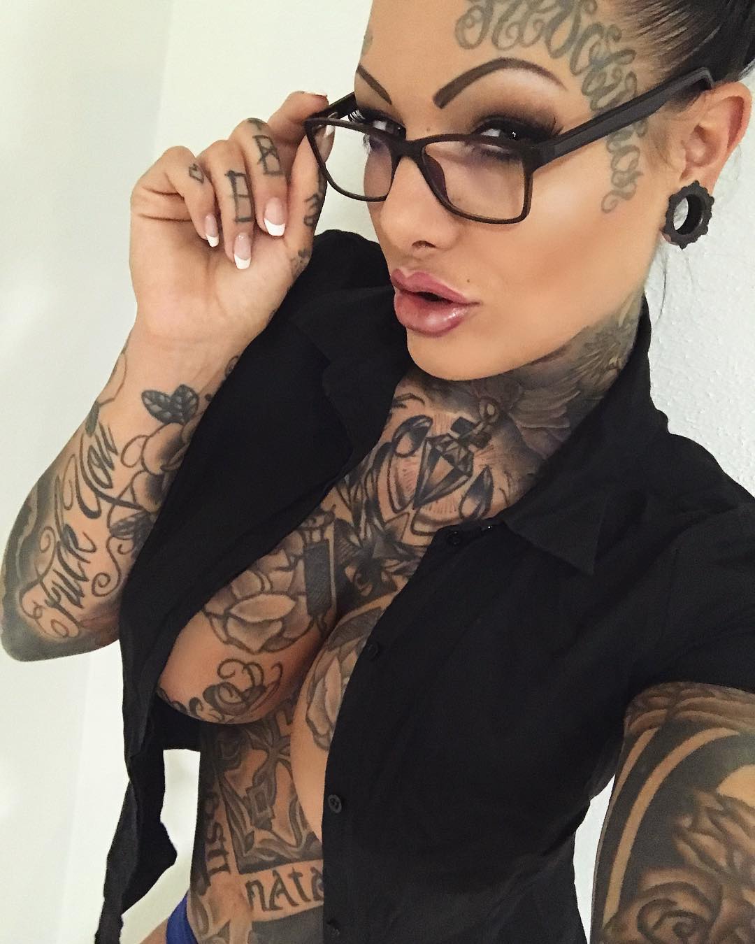 Meet Mara Inkperial- Model/Tattoo Artist From Germany