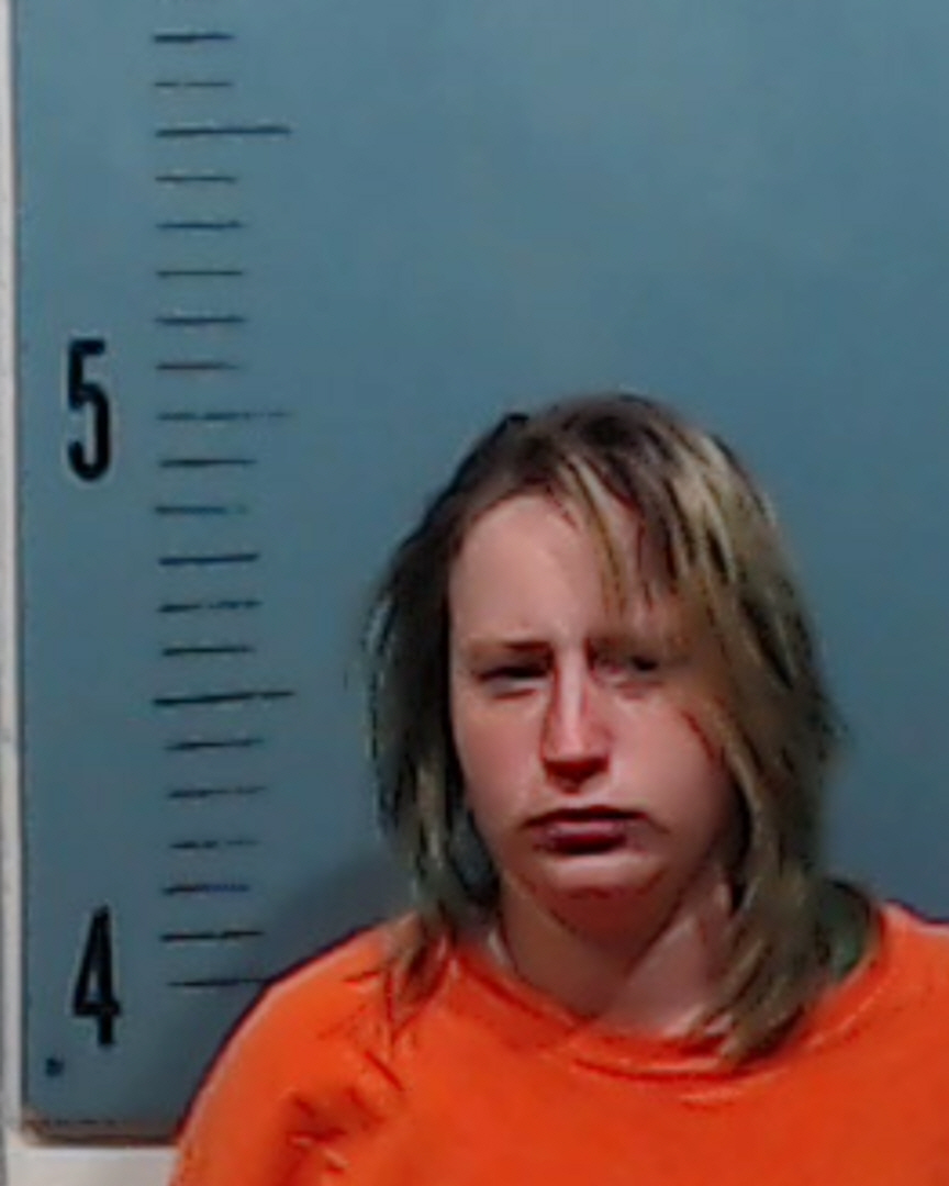 Texas Woman Arrested For Fapping in Public But That Doesn't Stop Her...