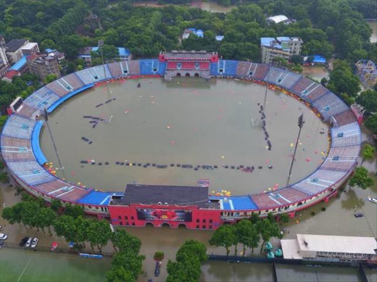 random picture of a flooded stadium