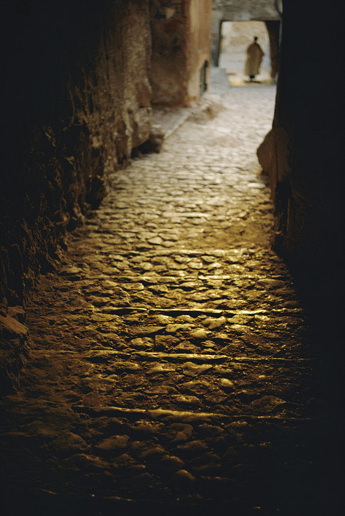 A passageway in AlgeriaImage source: Thomas J. Abercrombie