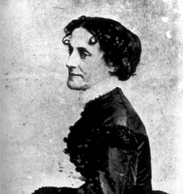 A well-born Richmond, Virginia resident, she operated a widespread spy ring for the United States during the American Civil War from 1864 to 1865. She earned the “Crazy Bet” moniker for effectively posing as mentally ill by wearing old clothes and bonnets so that people would think that she was crazy.