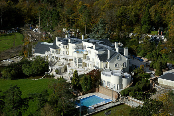 Considered by some to be the most important private residence constructed in England since the 19th century, this pricey place has an helipad, heated driveway, and an underground garage that will fit 8 limousines. Moreover your neighbors include the like Elton John and the Queen at Windsor Castle.

Pricetag: $150 million