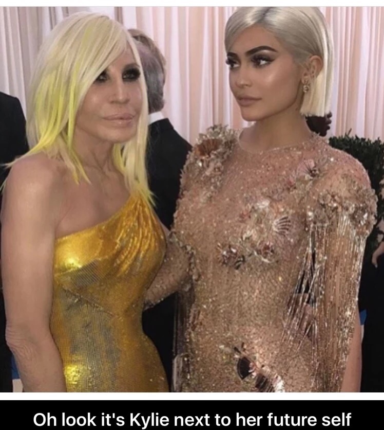 blond - Oh look it's Kylie next to her future self