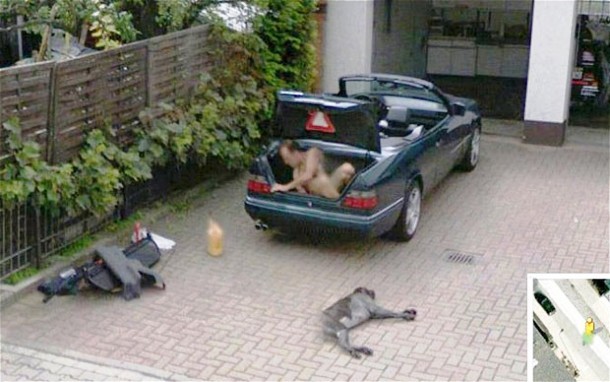 20 Funniest Google Earth Street view images - Gallery