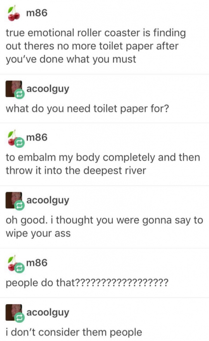 Meme of people joking they don't know what toilette paper is for.