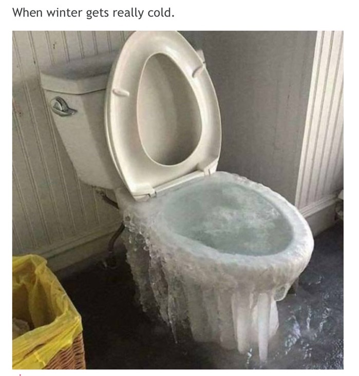 warcraft frozen throne meme - When winter gets really cold.