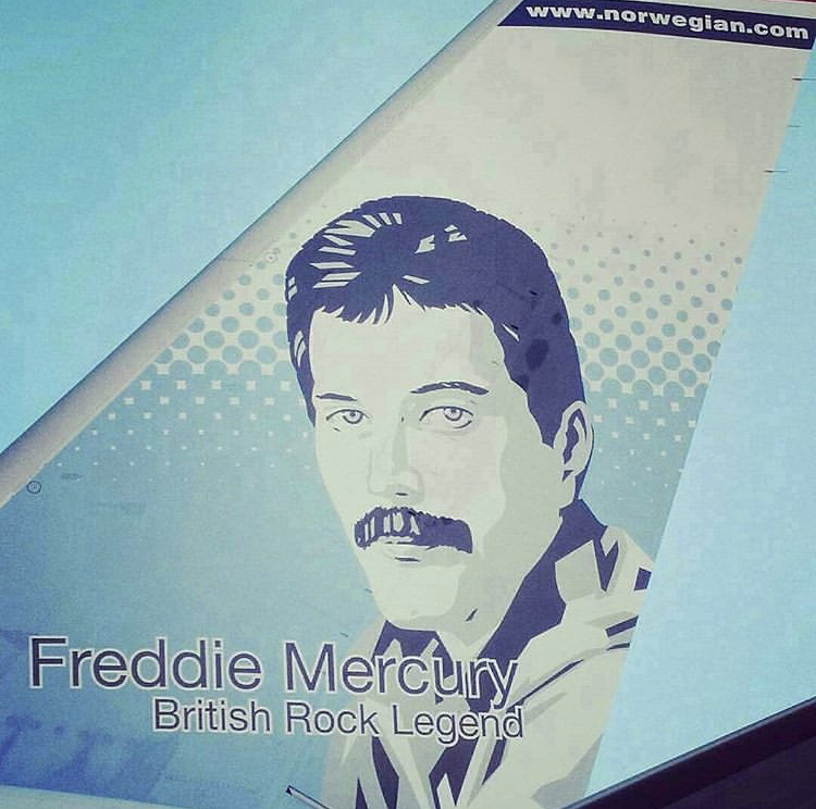 poster - 0 Freddie Mercury British Rock Legend