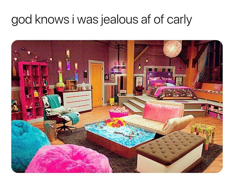 icarly bedroom - god knows i was jealous af of carly Ht
