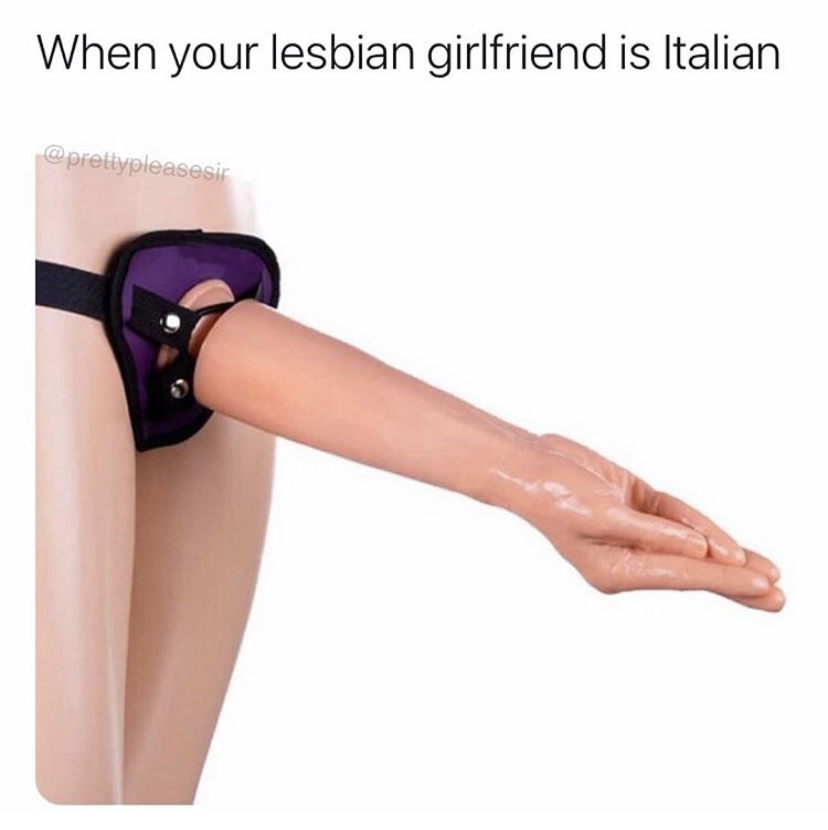 thigh - When your lesbian girlfriend is Italian