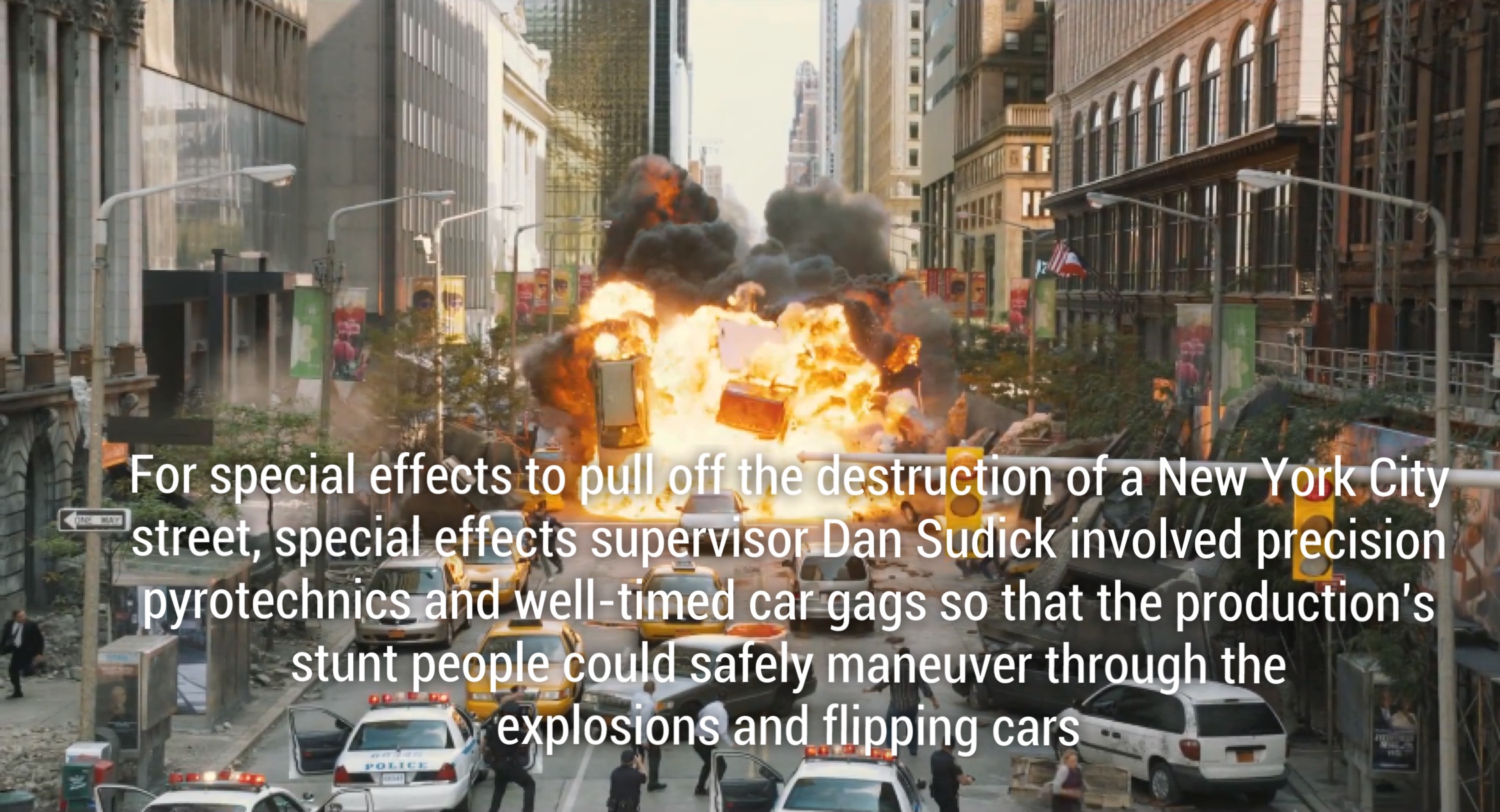 battle of new york avengers - Ent For special effects to pull off the destruction of a New York City street, special effects supervisor Dan Sudick involved precision pyrotechnics and welltimed car gags so that the production's stunt people could safely ma