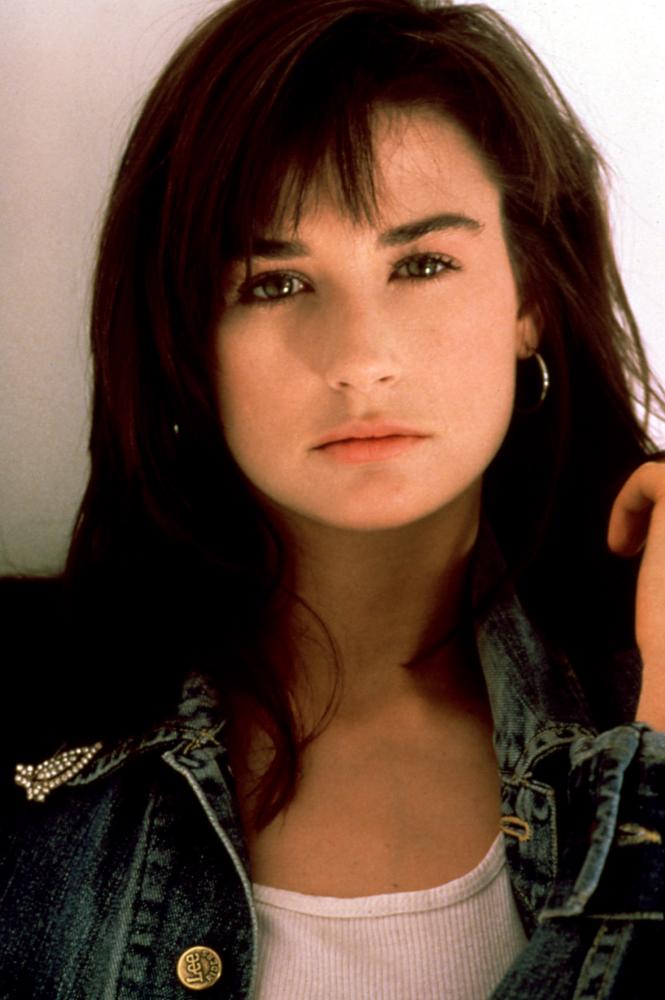 Young Demi Moore....grrrrr.