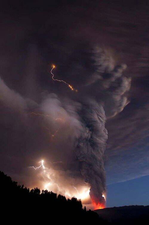 tornado lightning storm