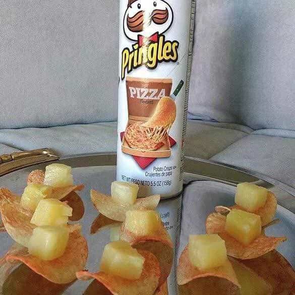 pizza pringles with pineapple