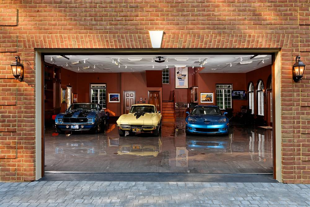 beautiful garage