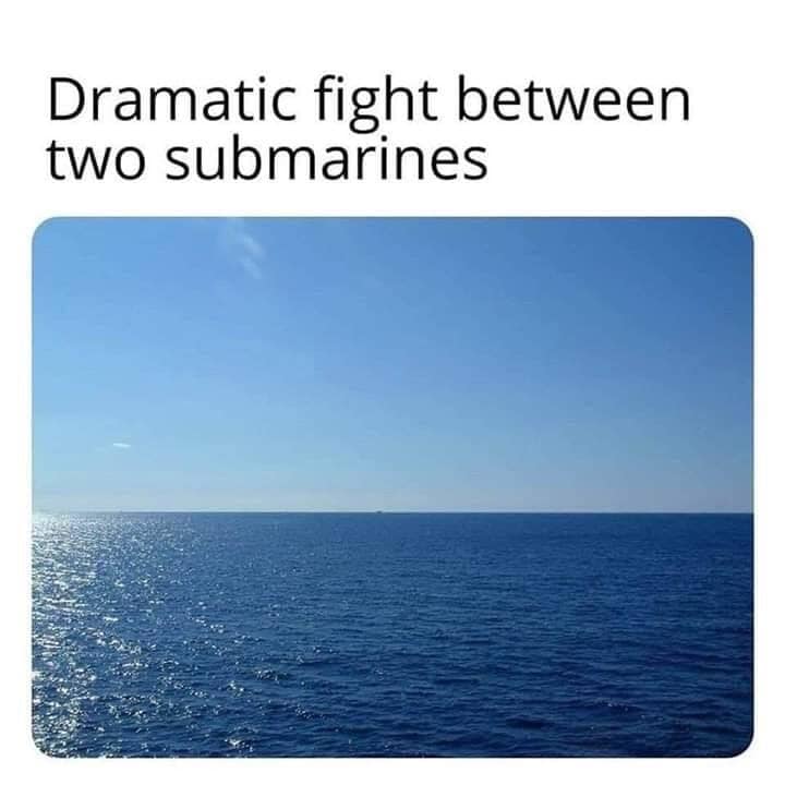 dramatic fight between 2 submarines - Dramatic fight between two submarines