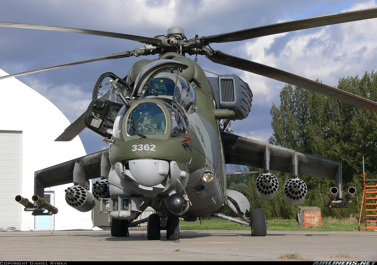 mi 35 attack helicopter