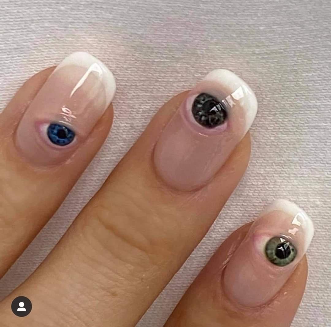 nail