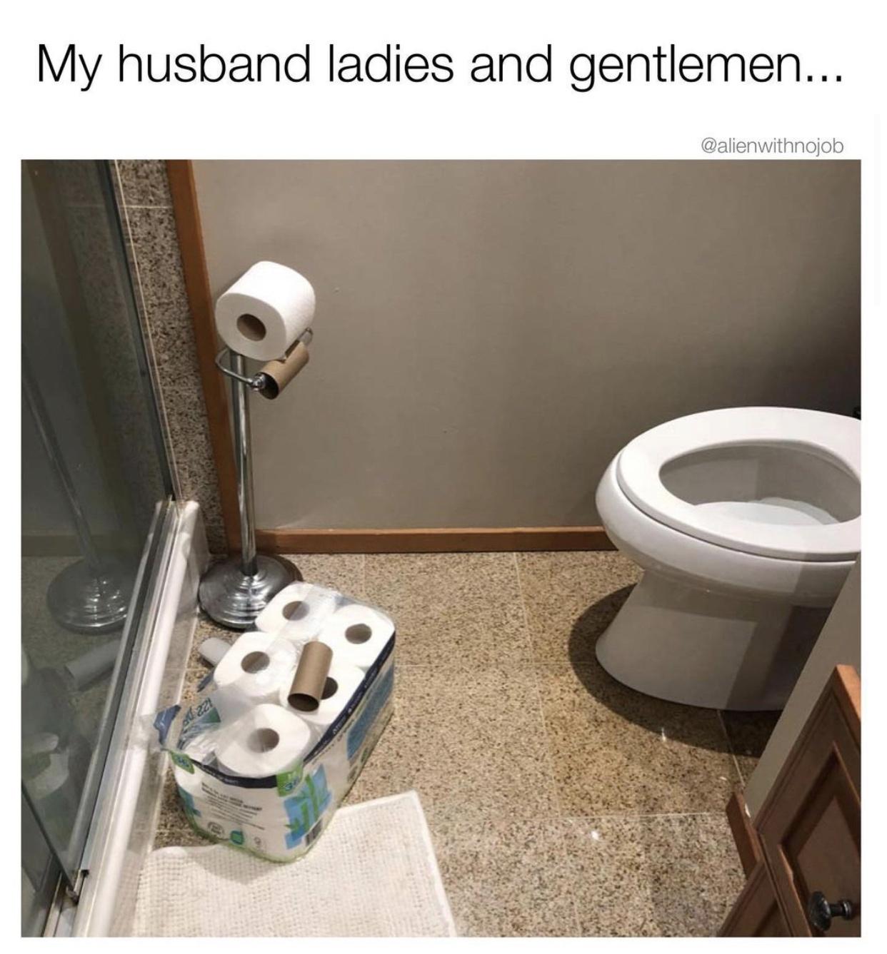 toilet - My husband ladies and gentlemen... ad 221