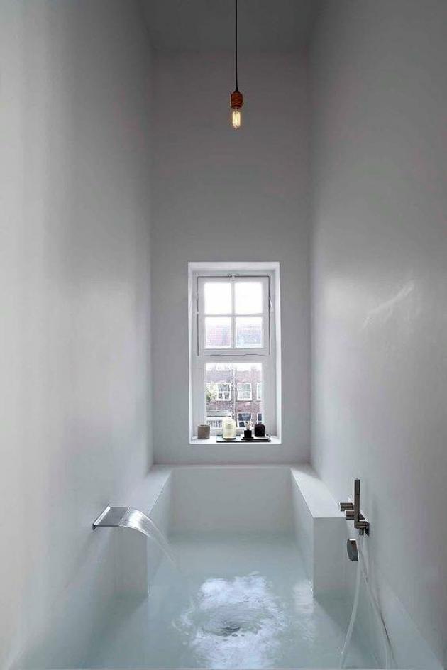 funny pics and randoms  - room that is a bath - The