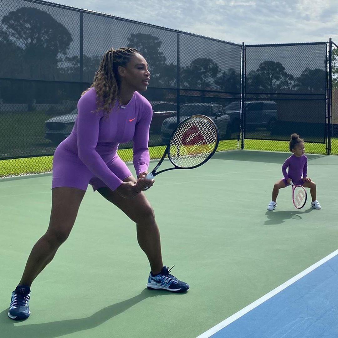 cool pics and memes - serena williams and daughter tennis - Aidss