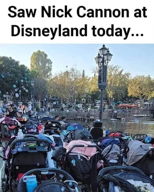 saw nick cannon at disneyland today - Saw Nick Cannon at Disneyland today... Bo Retur Spotre
