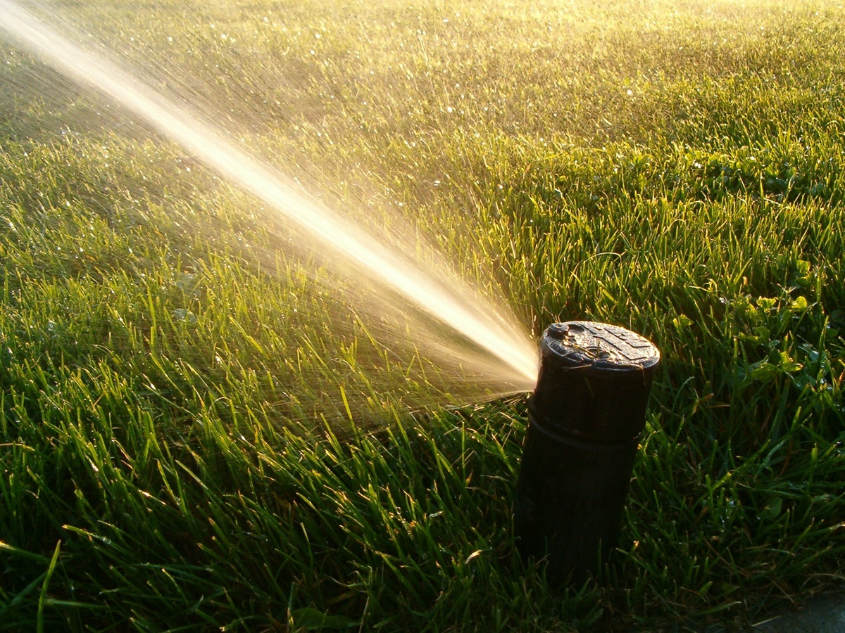 20 Awesome Pictures Of Sprinklers And Hose Nozzles