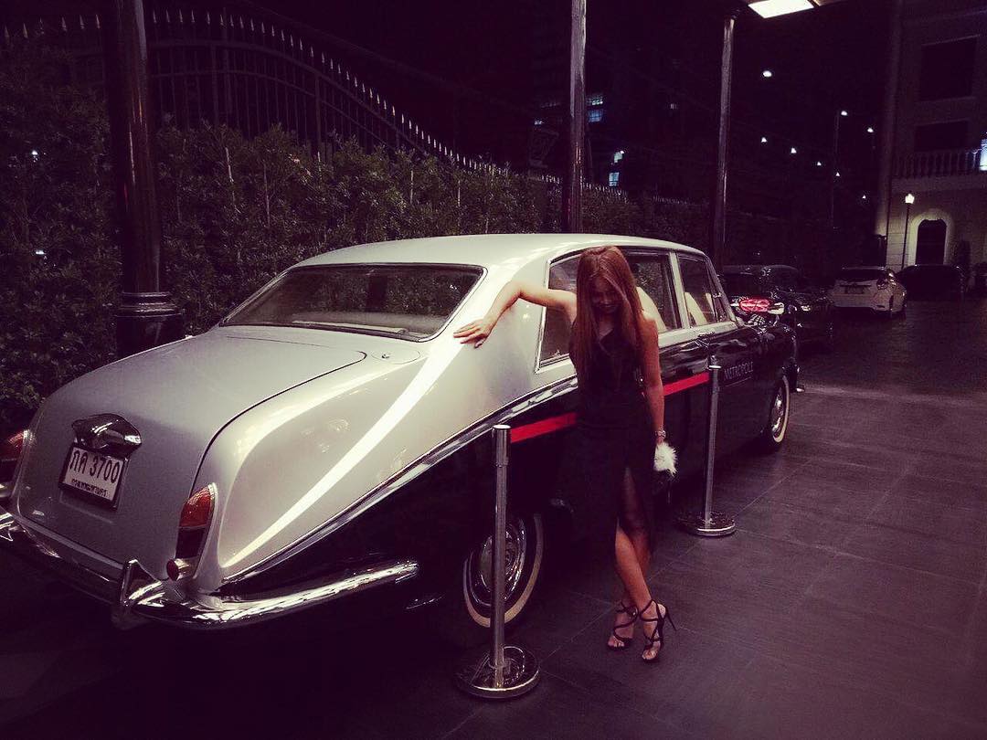 Pictures of Drunk Girls That Party Hard on a Friday Night