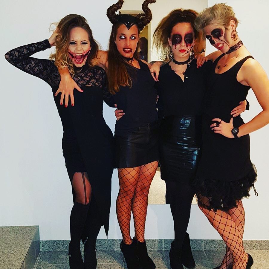 10 Pics Of Babes That Did Halloween Right