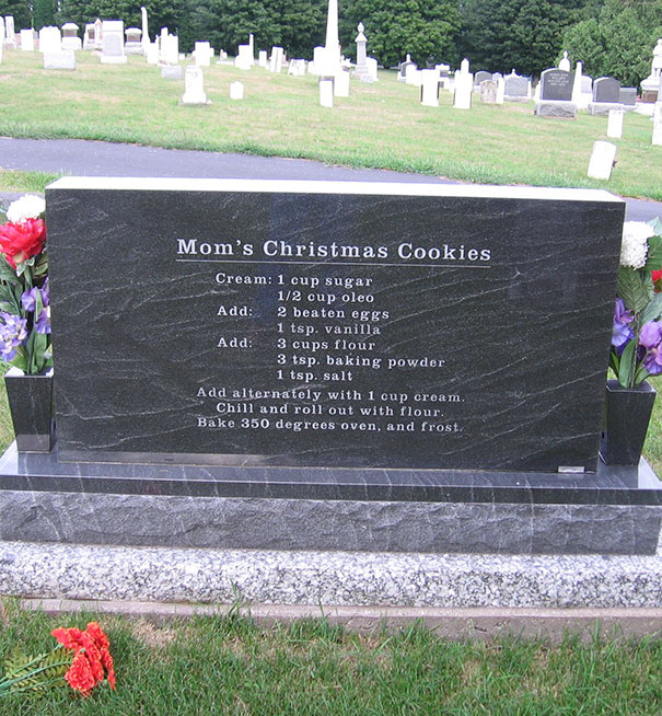 over my dead body cookie recipe - Mom's Christmas Cookies Cream 1 cup sugar 12 cup oleo Add 2 beaten eggs 1 tsp. vanilla Add 3 cups flour 3 tsp. baking powder 1 tsp. salt Add alternately with 1 cup cream. Chill and roll out with flour. Bake 350 degrees ov