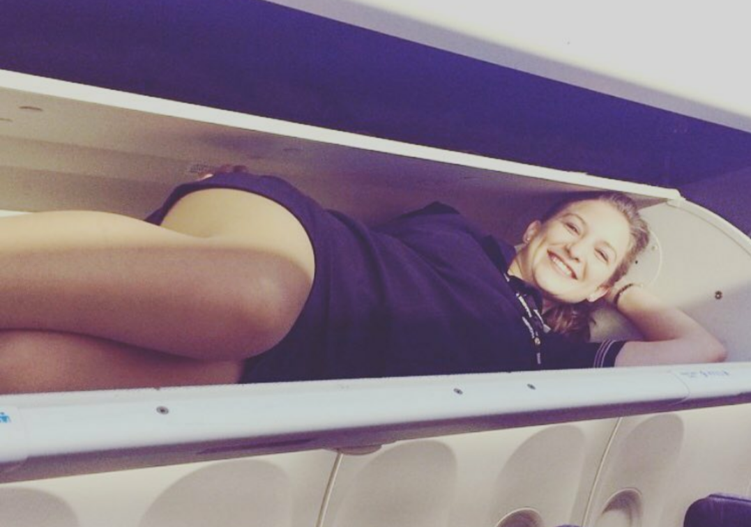 16 Flight Attendants in Compromising Positions will Make You Wanna Fly