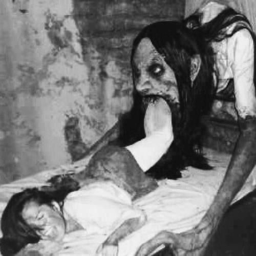 34 Creepy Images To Get You Ready For Halloween