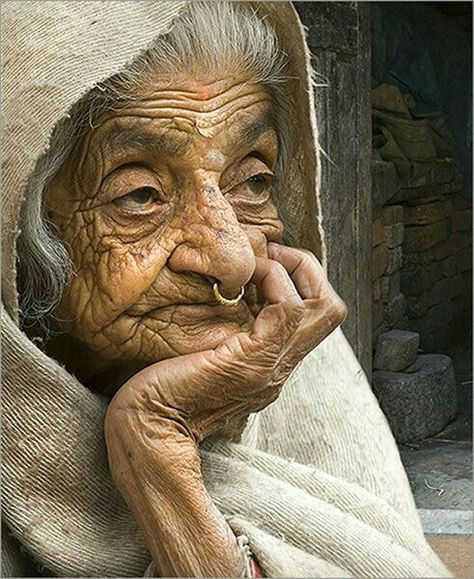 wrinkles old lady with big nose