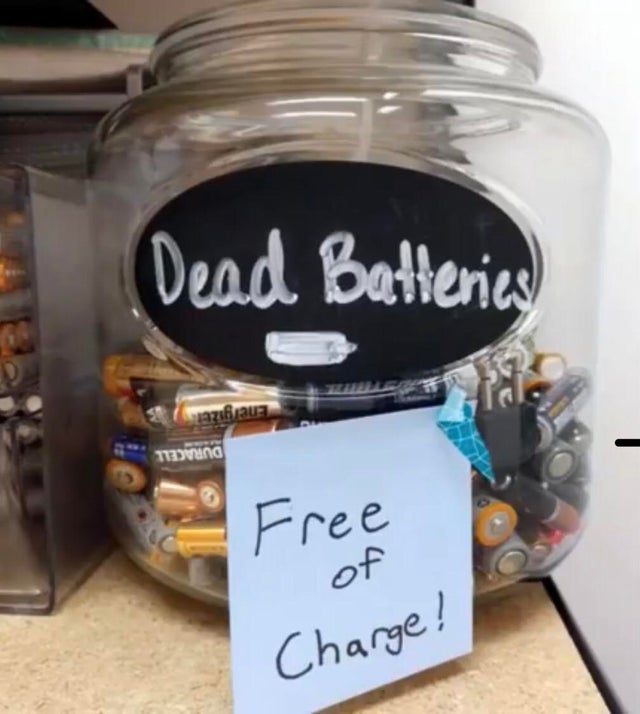 free of charge meme - Dead Batteries Energizer Duracell Free of Charge!