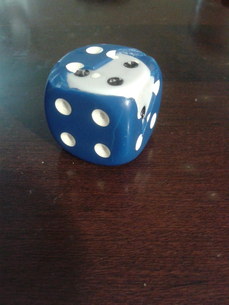 cracked dice