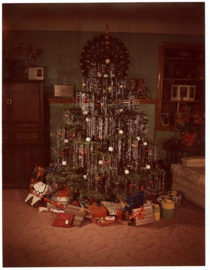 36 Photos Of Christmas Home Decor In The 1950s And 1960s