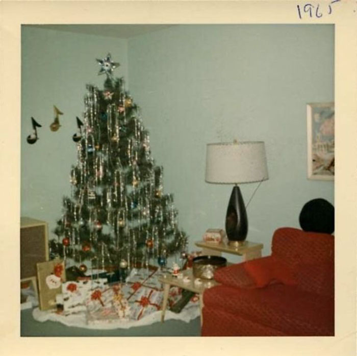 36 Photos Of Christmas Home Decor In The 1950s And 1960s