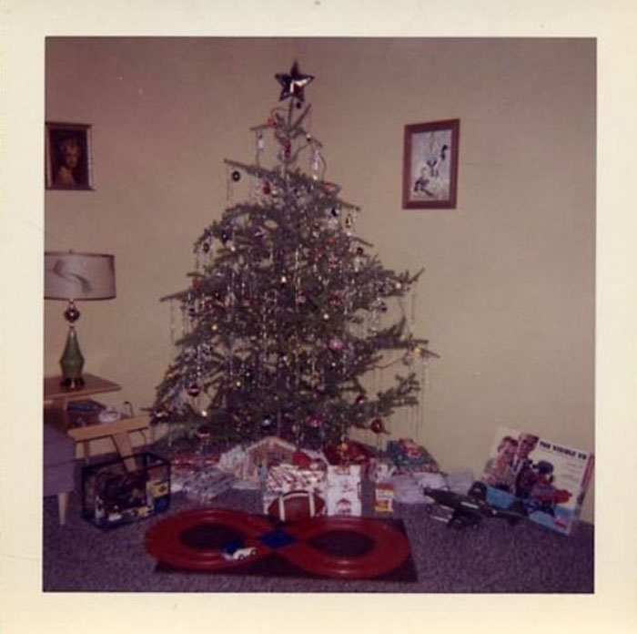 36 Photos Of Christmas Home Decor In The 1950s And 1960s