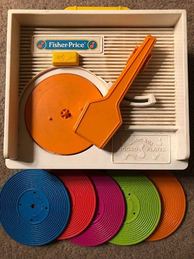 nostalgia orange - Fisher Price Usc doo Record Player eart