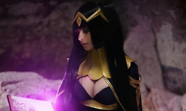 12 of the Best & Enticing Tharja Cosplay pics.