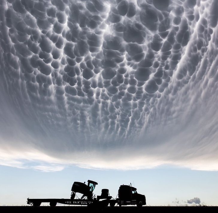 Crazy mammatus clouds over Kansas, USA