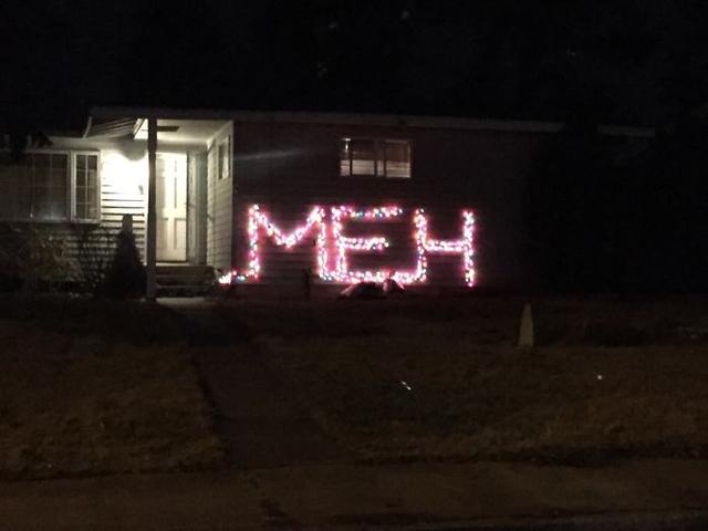 The Worst Christmas Decorations Ever Put Up - You'd Be Embarrassed To Have This On Your House
