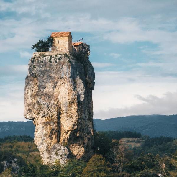 Katskhi Pillar, Georgia